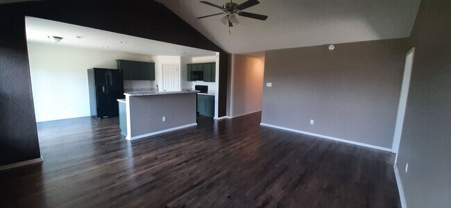 Building Photo - 26 Dunnaway Dr