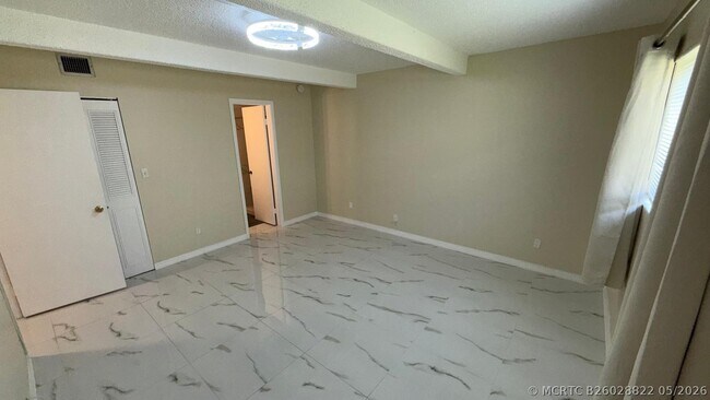 Building Photo - 1225 S Flagler Ave
