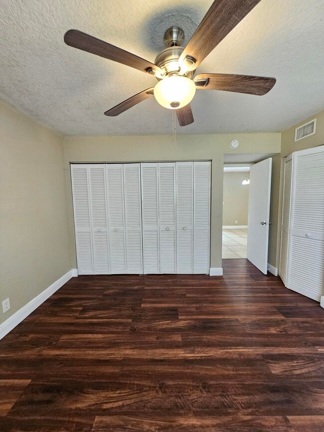 Building Photo - 1581 Balfour Point Dr