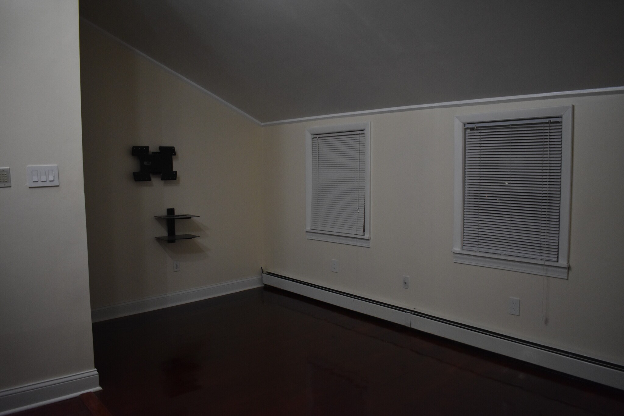 Building Photo - 129 Bradstreet Ave