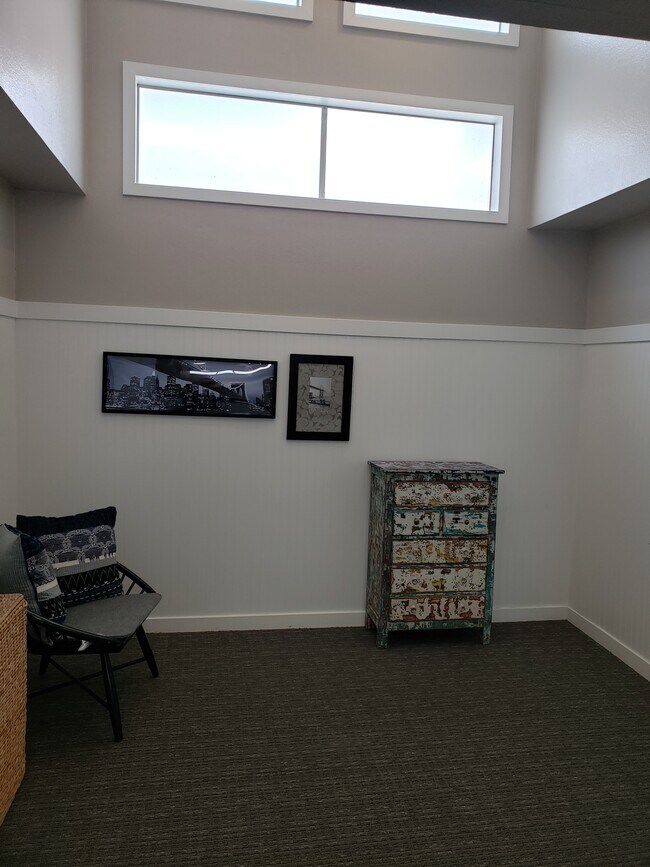 Building Photo - 6400 Christie Ave