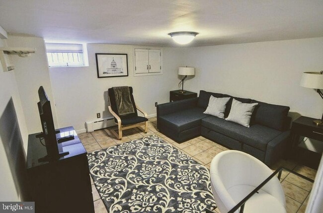 Building Photo - 1029 30th St NW