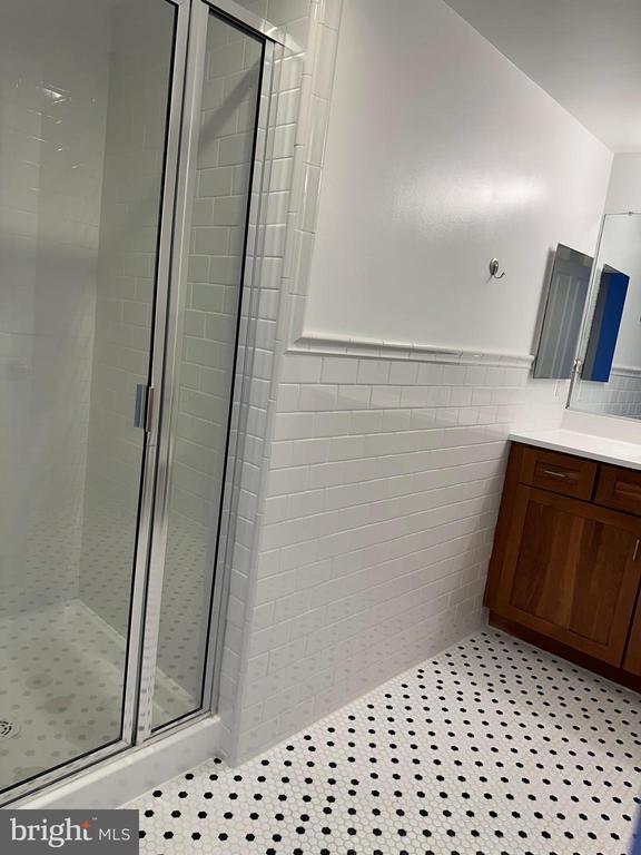 Building Photo - 1220 N Fillmore St