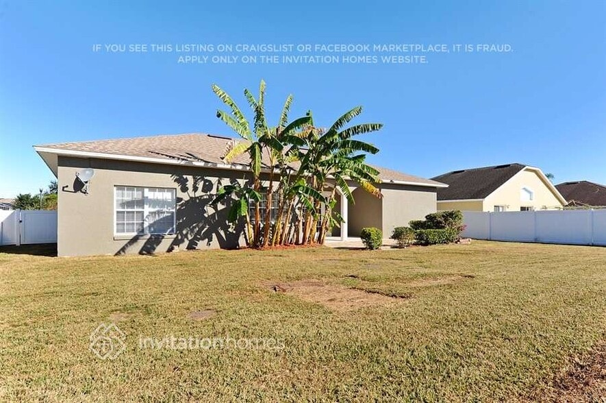 Building Photo - 2279 Couples Dr