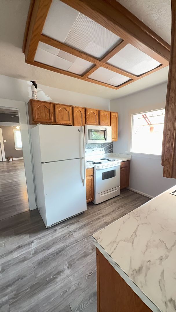 Building Photo - Cozy Bungalow in Prime Sugar House Location