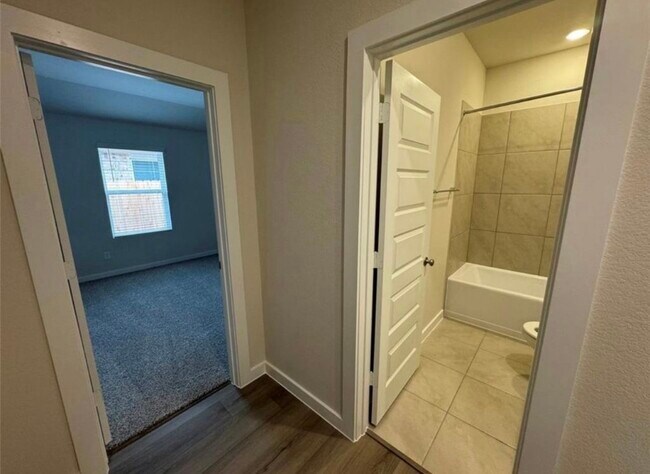 Building Photo - 6322 Buffalo Bnd Ln