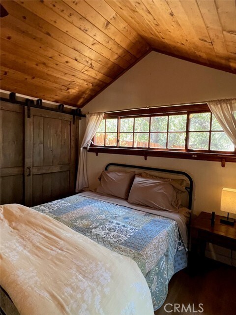 Building Photo - 456 S Skyline Dr