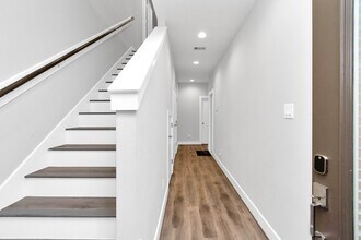 Building Photo - 6711 Allegheny St