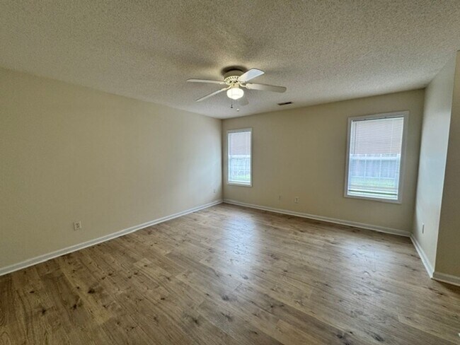 Building Photo - 7222 Konlack Ct