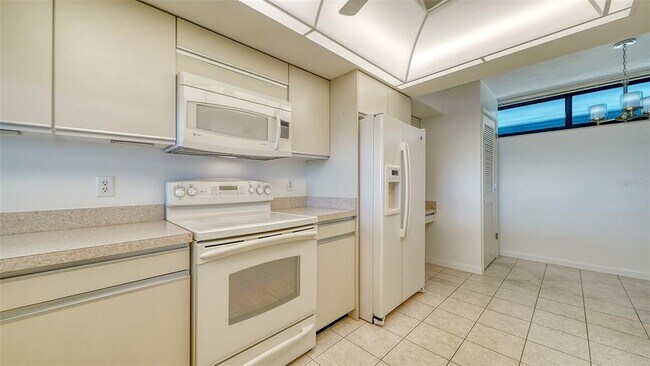 Building Photo - 888 Boulevard of the Arts Blvd