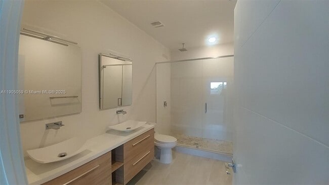 Building Photo - 813 NW 45th Terrace