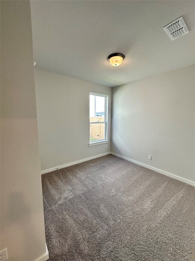 Building Photo - 21619 Flannel Bush Ln