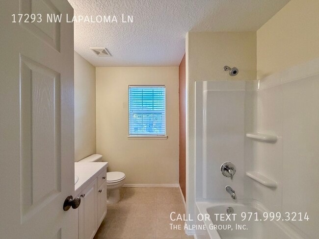 Building Photo - 17293 NW La Paloma Ln