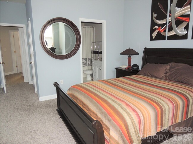 Building Photo - 222 S Torrence St