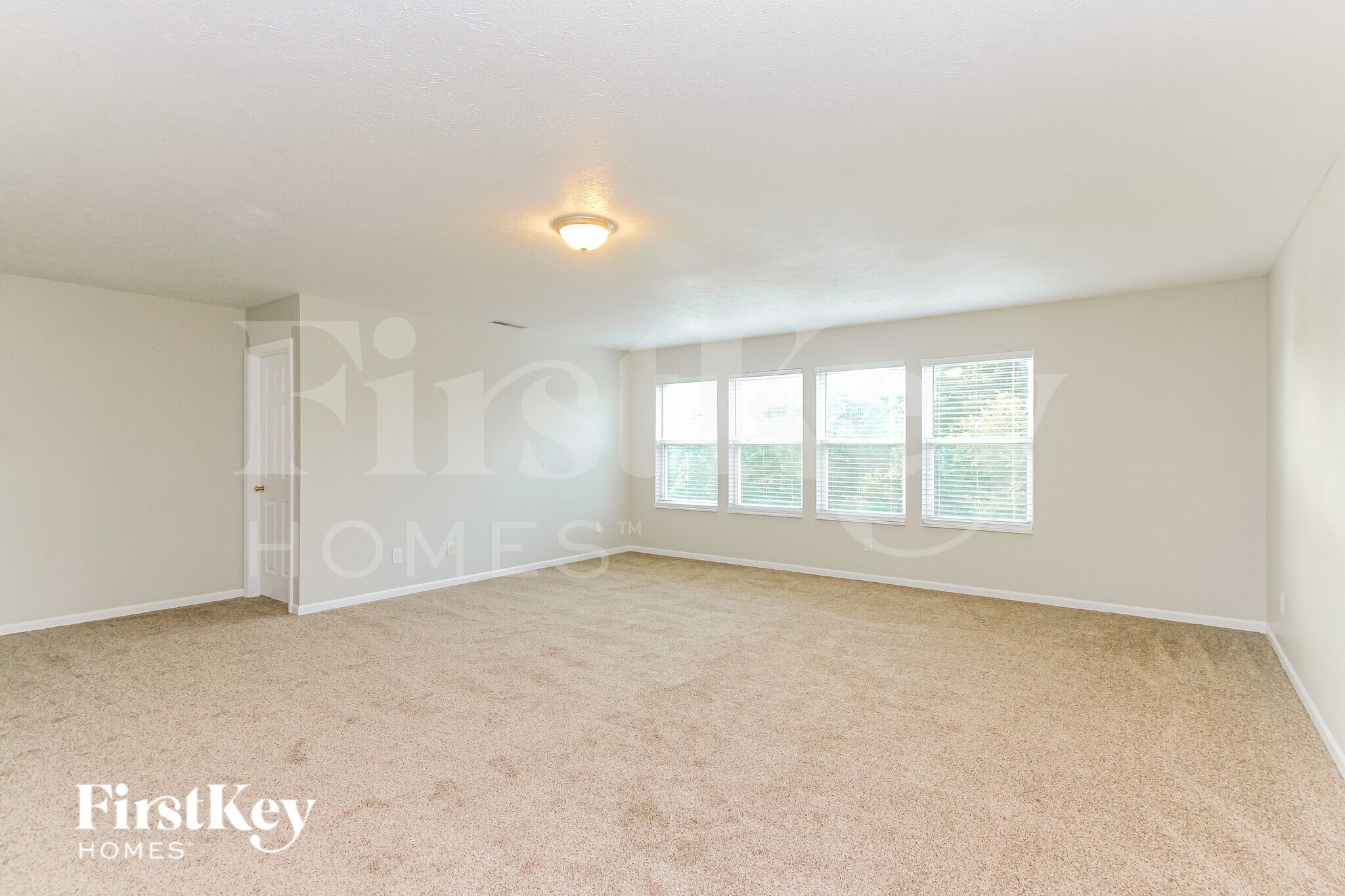 Building Photo - 6802 Harriet Dr