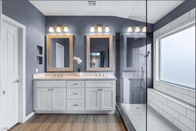 Building Photo - 1811 Puerto Way