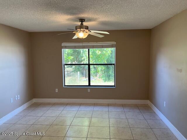 Building Photo - 1966 Gould Ave SW