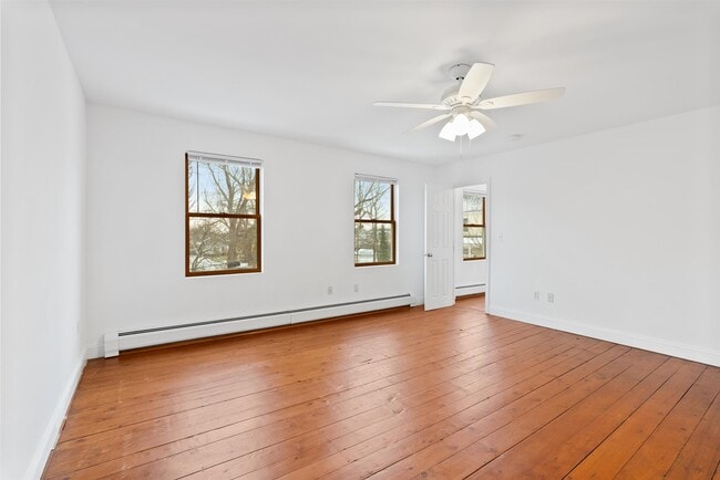 Building Photo - 24 Stimson St