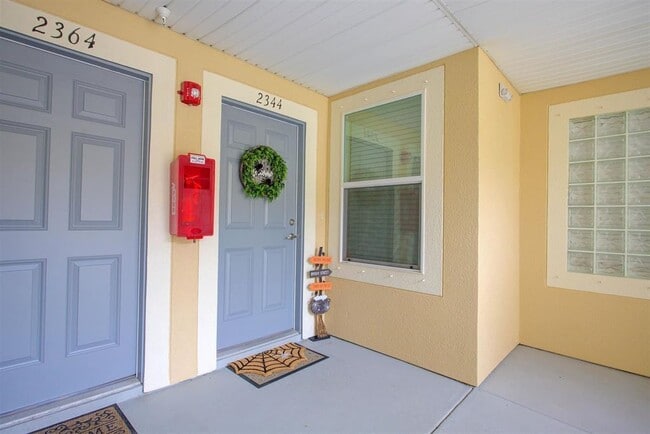 Building Photo - 2344 Golden Lake Loop