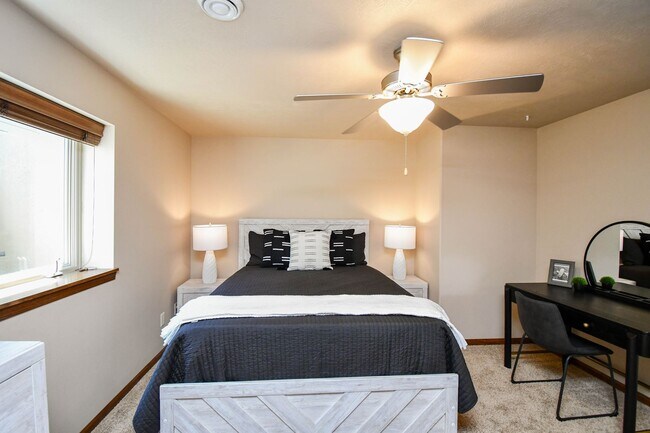 Building Photo - South Sioux Falls Rental with Open Layout ...
