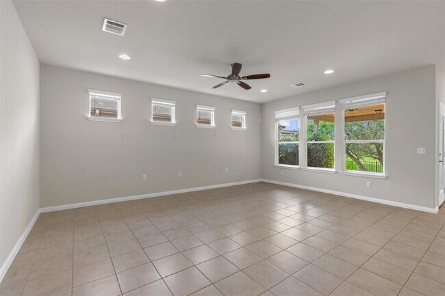 Building Photo - 108 Calhoun Ln