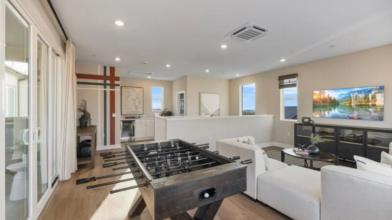 Building Photo - 601 Gadwall