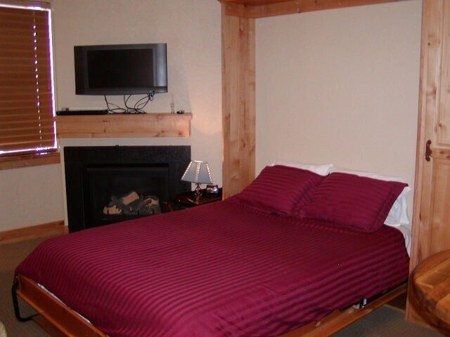 Building Photo - 2669 Canyons Resort Dr