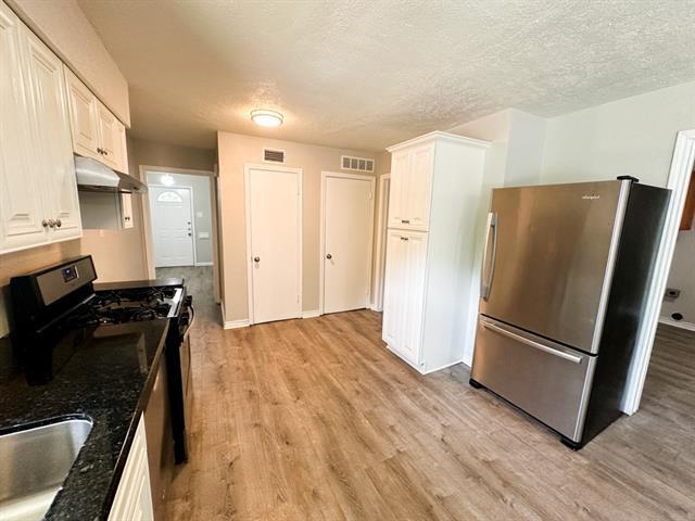Building Photo - 6461 Danbury Ln