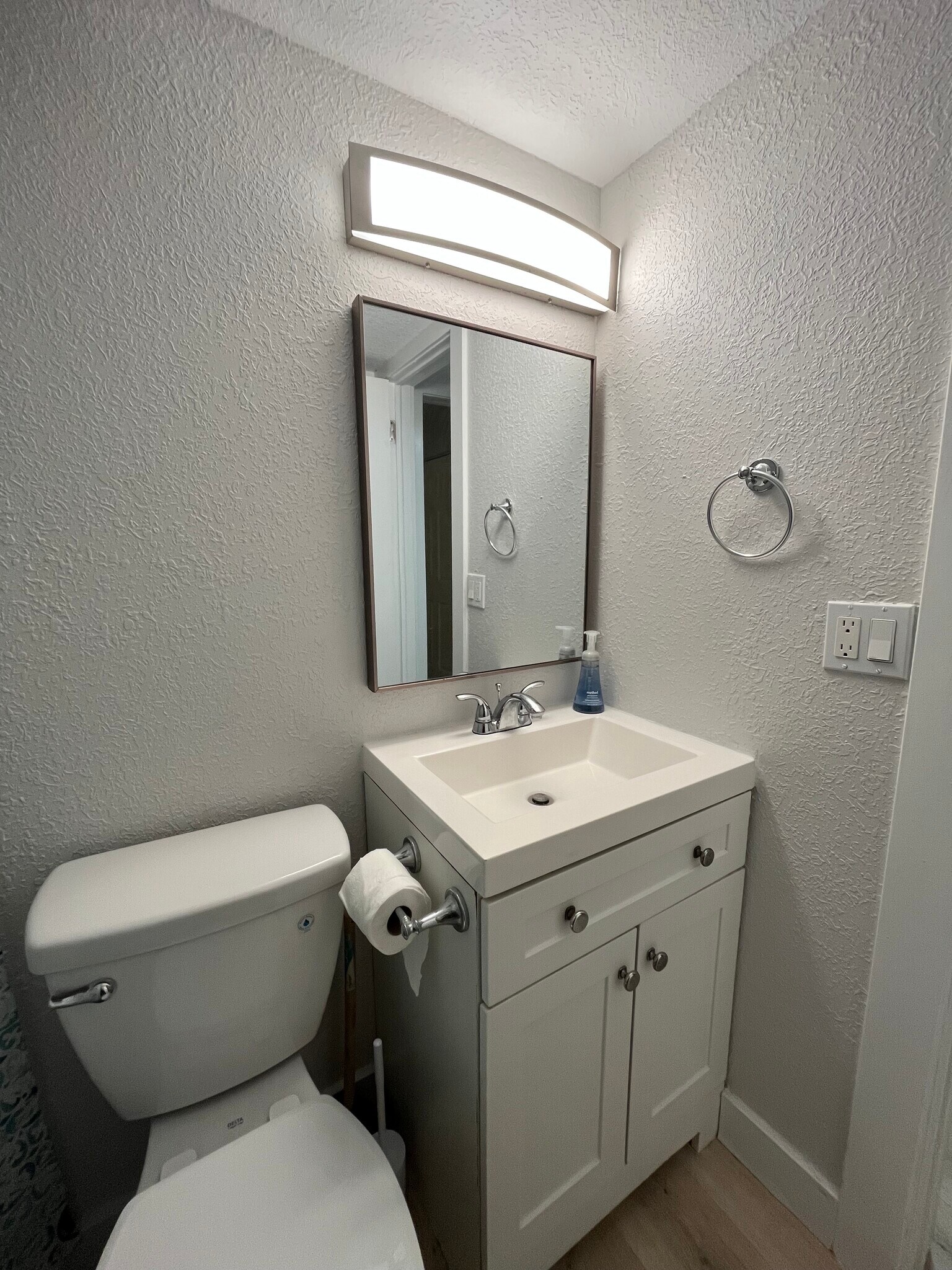 Building Photo - 299 E Central Blvd