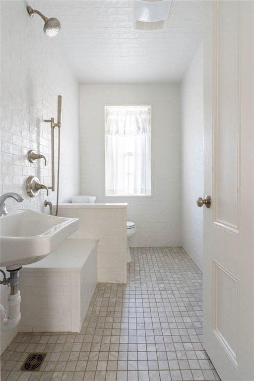 Building Photo - 1 Ella Terrace