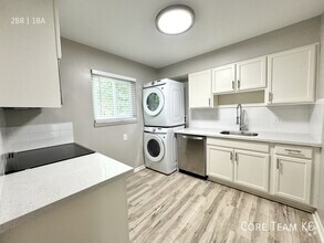 Building Photo - 2 Bedroom in Midtown For Rent!