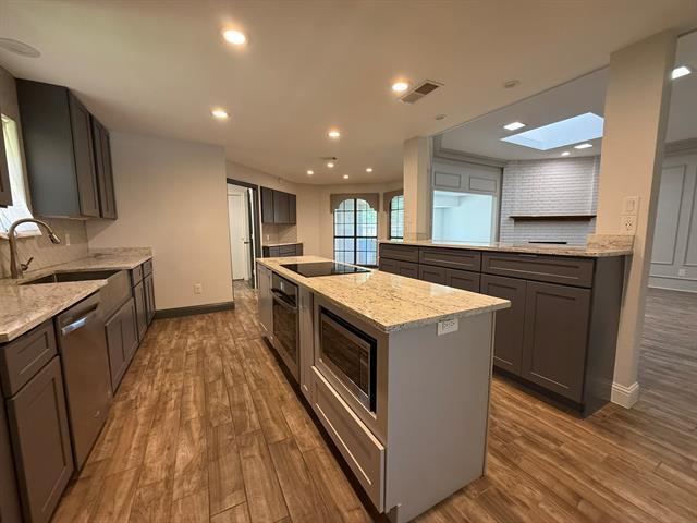 Building Photo - 3806 Whiterock Trail