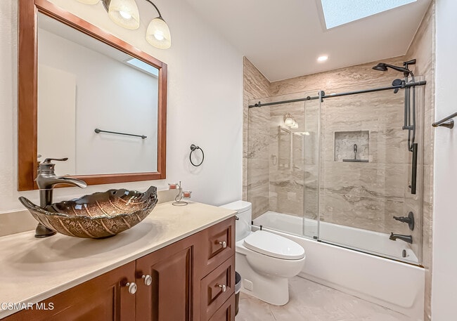Building Photo - 2829 Shoreview Cir