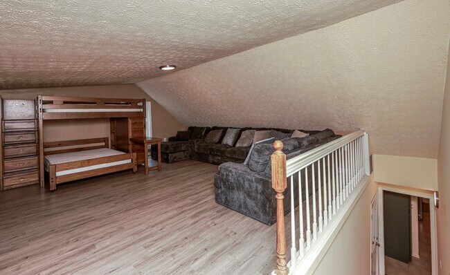 Building Photo - 5377 Fawn Ivey Ln