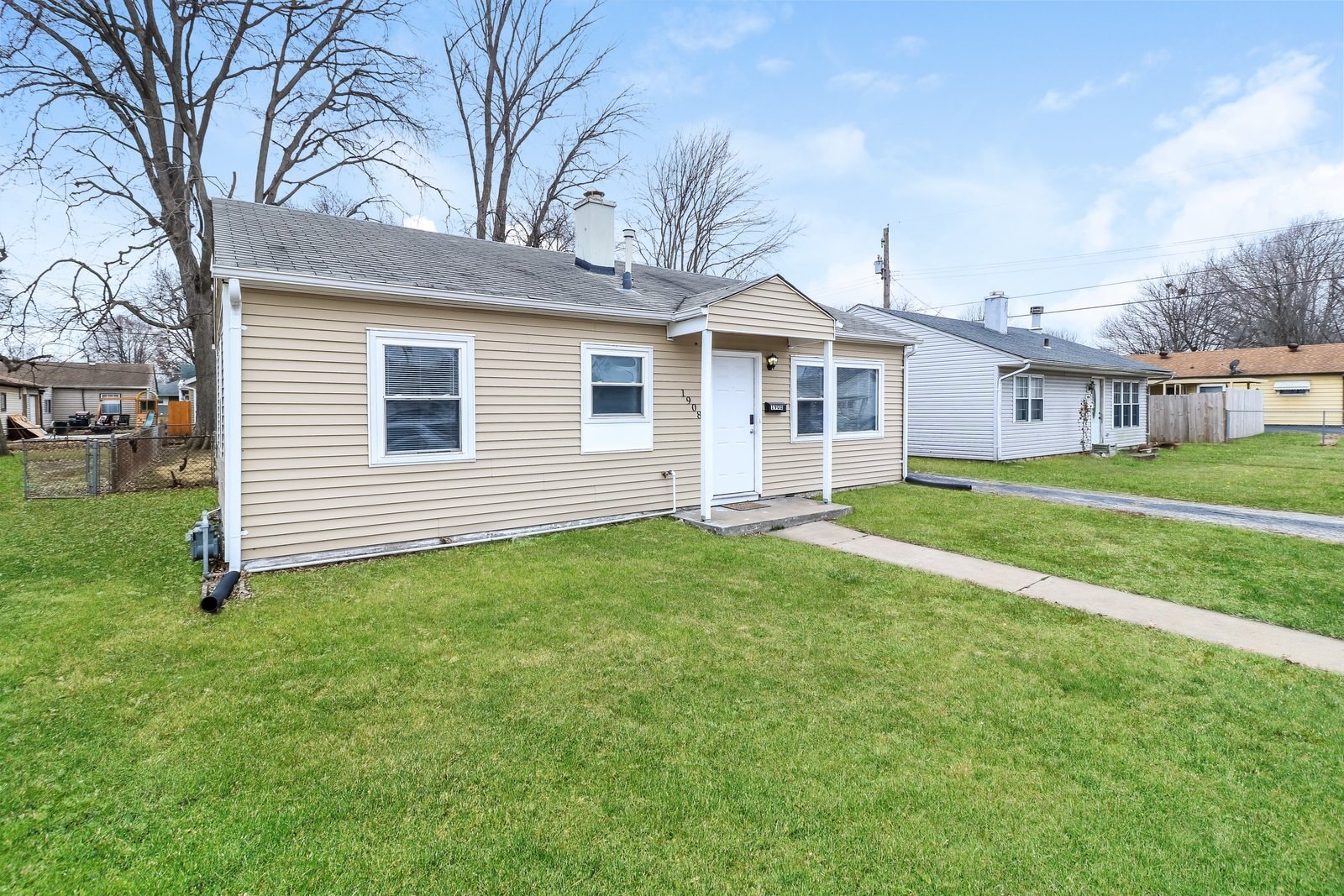 Building Photo - 1908 Joy Ave