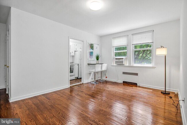 Building Photo - 4029 Benton St NW