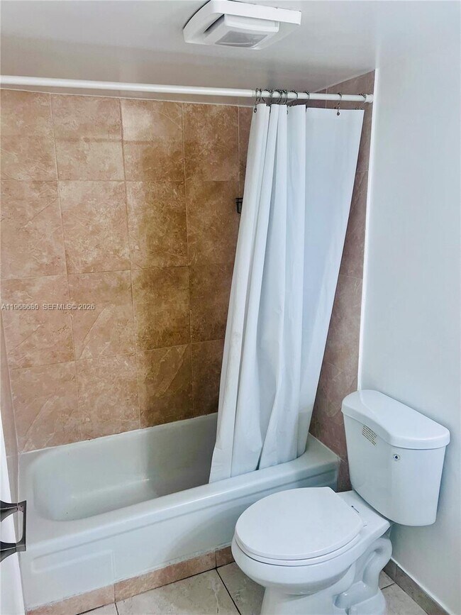 Building Photo - 271 Bonnie Blvd