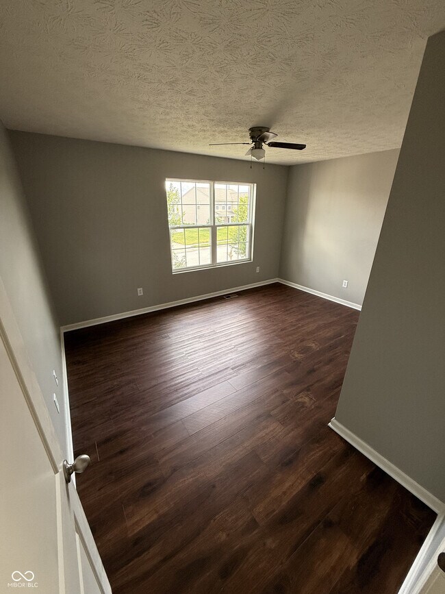 Building Photo - 7824 Newhall Way