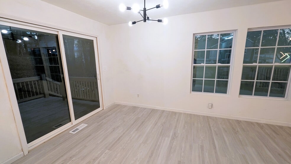 Building Photo - 6454 Boca Grande Blvd