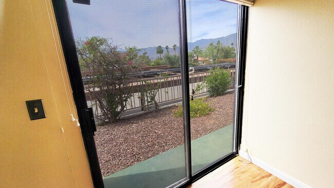 Building Photo - 3155 Ramon Rd