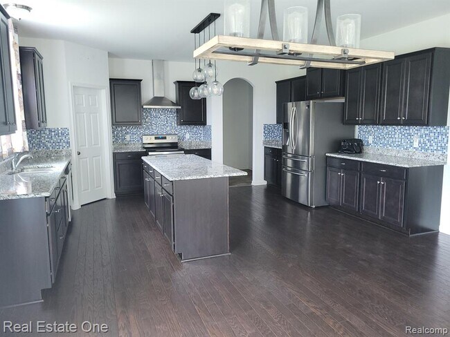 Building Photo - 7722 Ryder Dr