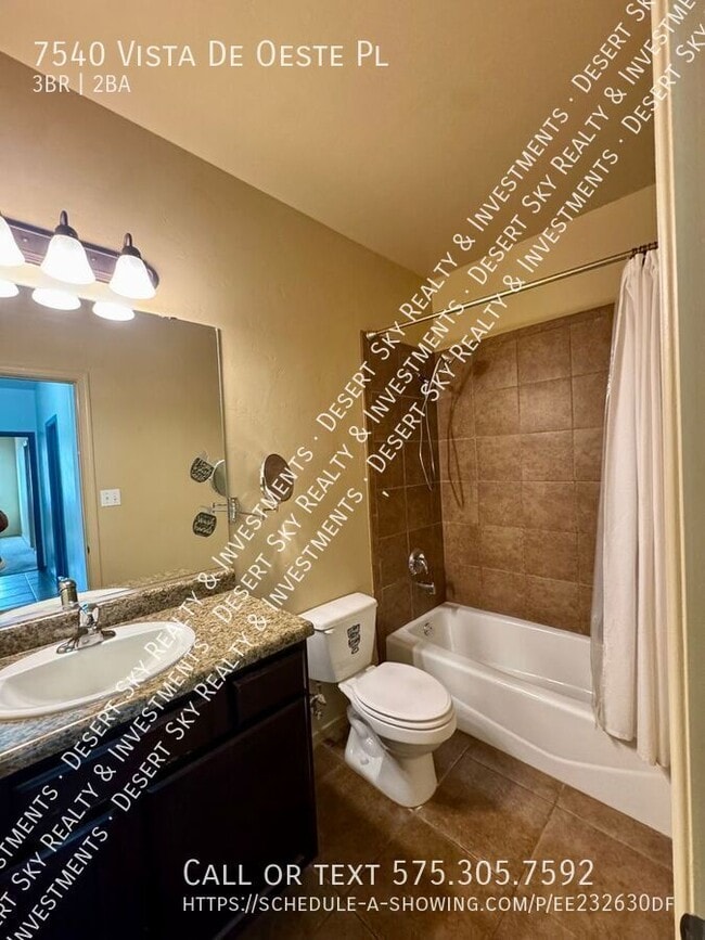 Building Photo - 7540 Vista de Oeste Pl