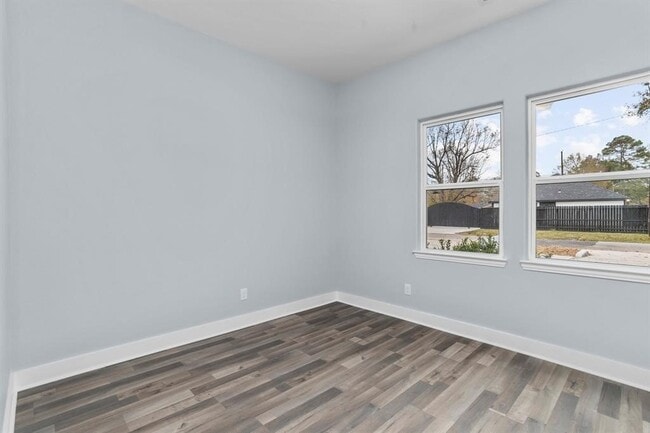 Building Photo - 1010 Junell St