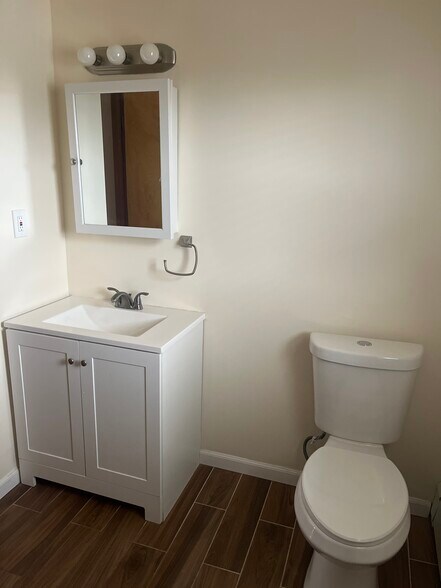 Building Photo - 89 Haverhill Ave