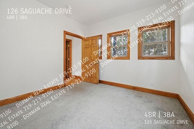 Building Photo - 126 Saguache Dr
