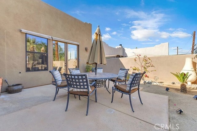 Building Photo - 54052 Avenida Martinez