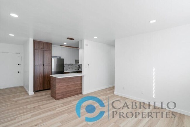 Building Photo - 4665 34th St
