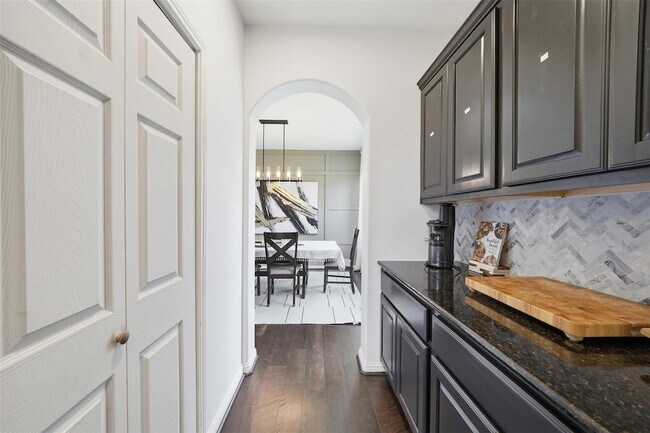 Building Photo - 3564 Rosalina Loop