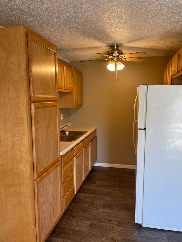 Building Photo - 310 S Forest Ave