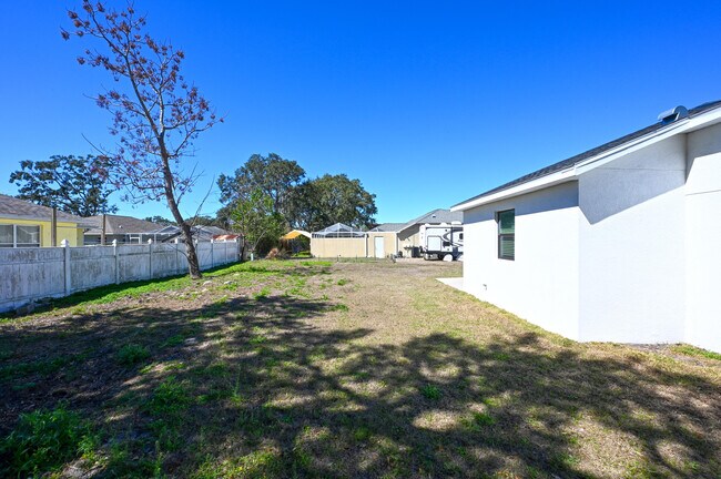 Building Photo - 8452 Dorsey St